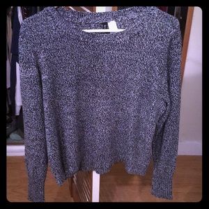 Knit sweater light